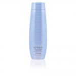 Kanebo - HAIRCARE moisturising shampoo 250 ml
