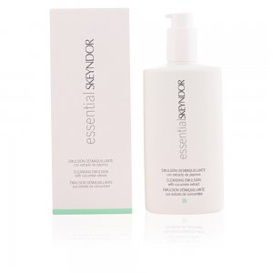 ESSENTIAL cleansing emulsion with cucumber extract 250 ml